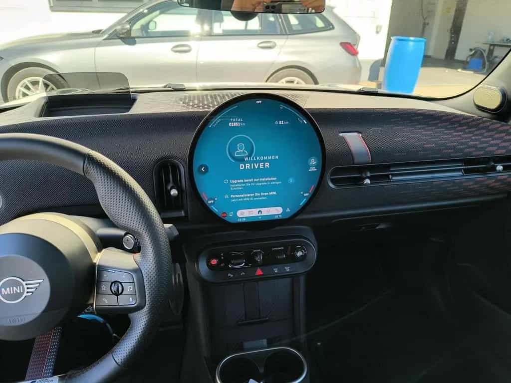 MINI John Cooper Works Cabrio 08/2025-photo-9