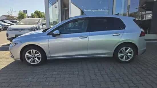 Volkswagen Golf VIII 1.5 TSI Life Navi Matrix Kamera ACC AL 08/2020-photo-2