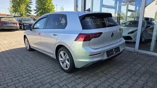 Volkswagen Golf VIII 1.5 TSI Life Navi Matrix Kamera ACC AL 08/2020-photo-3