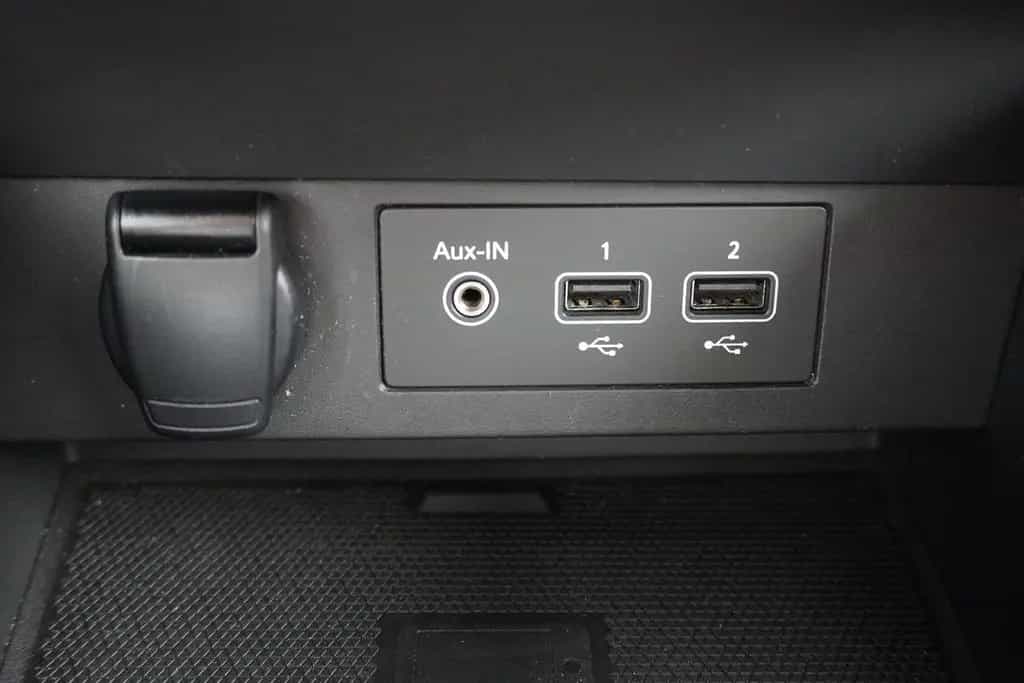 Renault Clio V 1.0 TCe 100 Intens R.S. Line Navi LED PDC 10/2019-photo-16