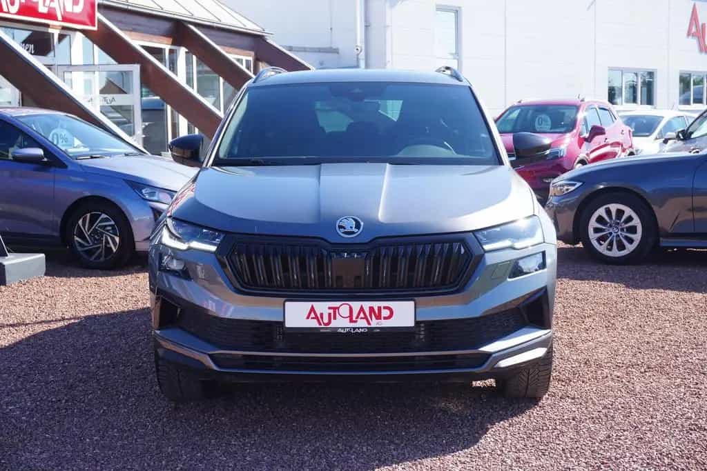 Skoda Karoq Sportline 1.5 TSI DSG LED ACC Navi Kamera 06/2025-photo-5