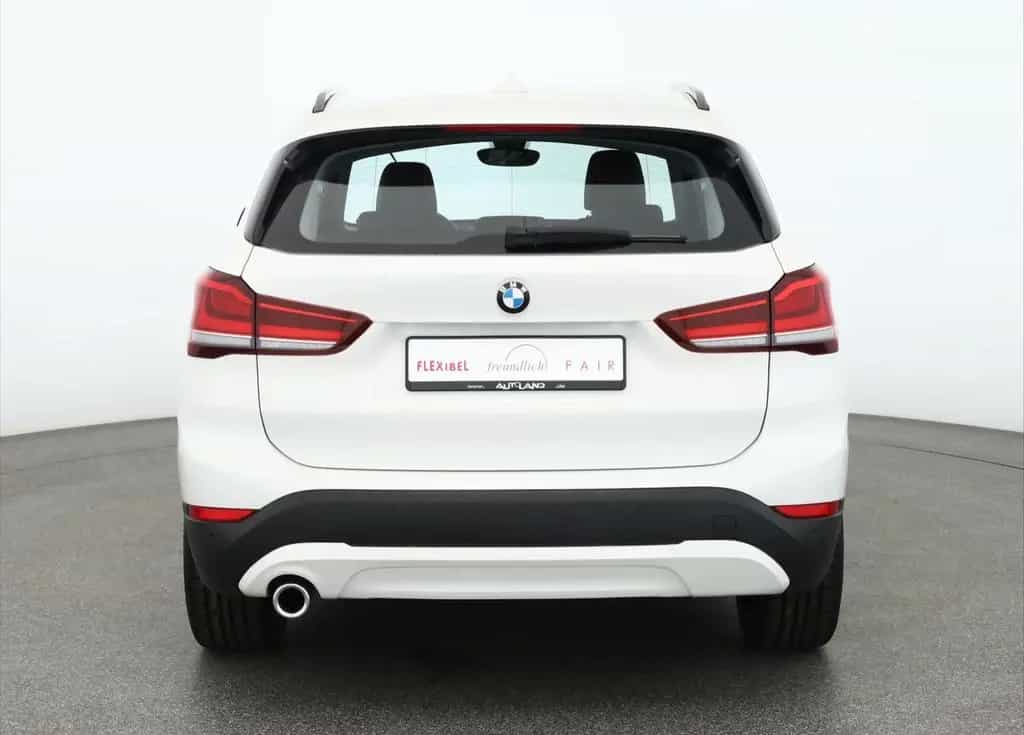 BMW X1 sDrive 18i Advantage LED Sitzheizung Leder 01/2021-photo-3