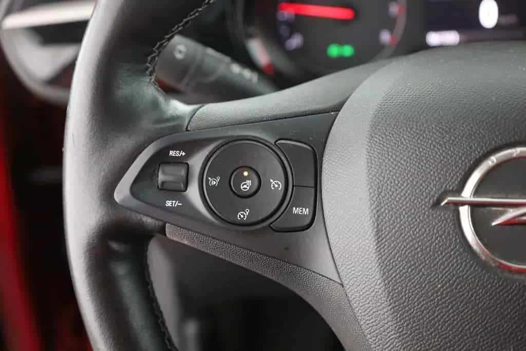 Opel Corsa F 1.2 Turbo Edition Navi Winterpaket PDC 07/2023-photo-14