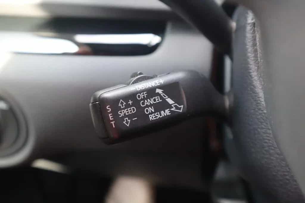 Seat Alhambra 1.4 FR-Line Navi Kamera Sitzheizung ACC 09/2022-photo-17