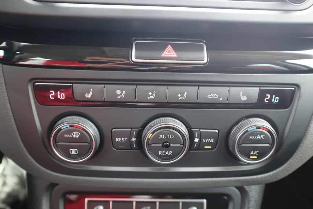 Seat Alhambra 1.4 FR-Line Navi Kamera Sitzheizung ACC 09/2022-photo-27