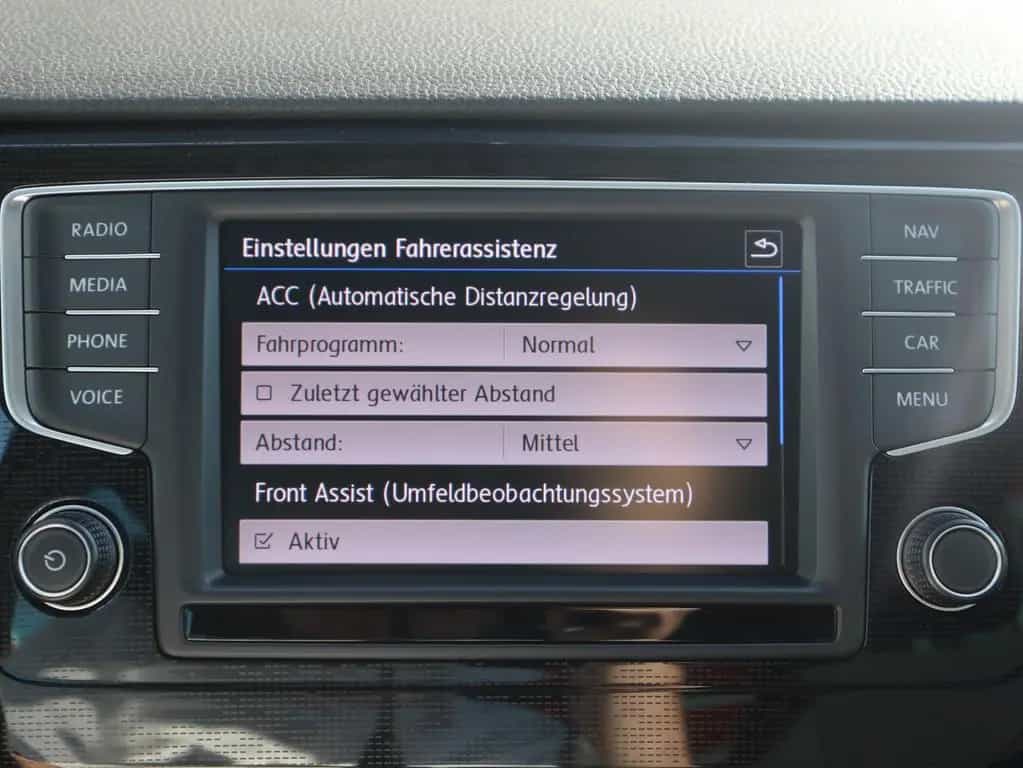 Volkswagen Golf Sportsvan 1.4 TSI DSG Sound BI-XENON NAVI 03/2017-photo-15