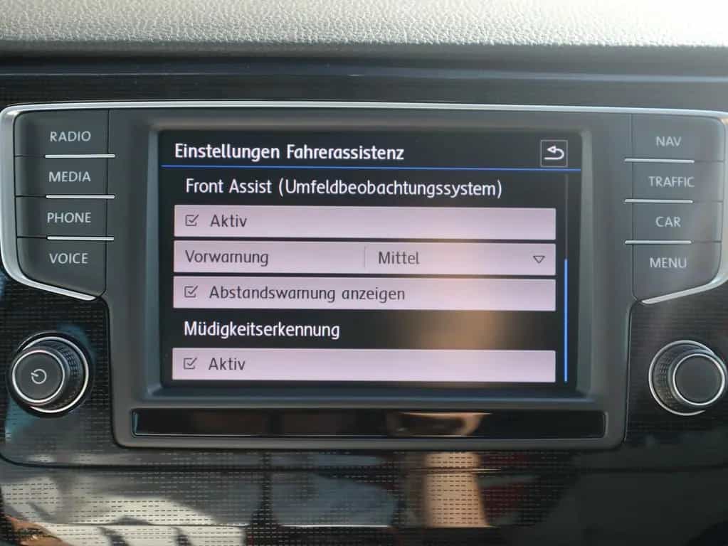 Volkswagen Golf Sportsvan 1.4 TSI DSG Sound BI-XENON NAVI 03/2017-photo-16