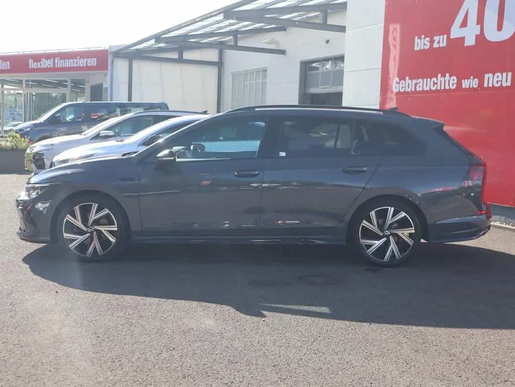 Volkswagen Golf VIII Variant 2.0 TSI DSG R-Line ACC LED PDC 11/2022-photo-2