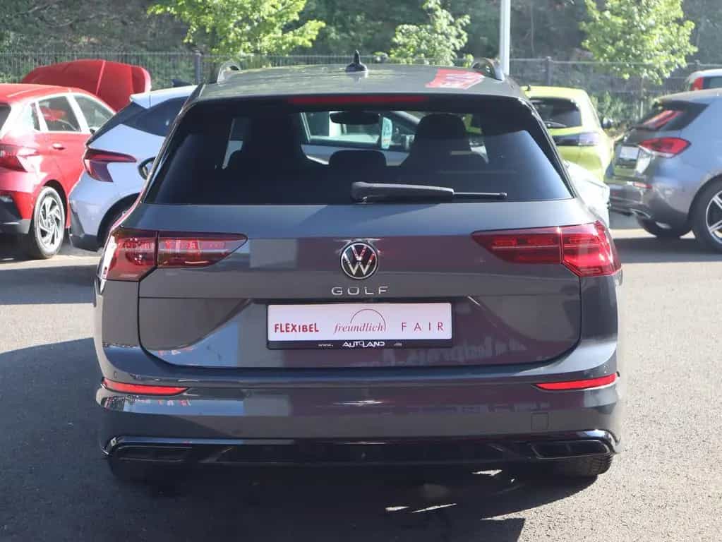 Volkswagen Golf VIII Variant 2.0 TSI DSG R-Line ACC LED PDC 11/2022-photo-4