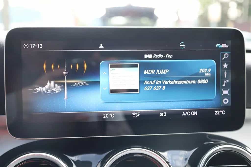 Mercedes-Benz C 300 C300d T-Modell 4Matic LED Navi Kamera Keyless-Go 02/2021-photo-11