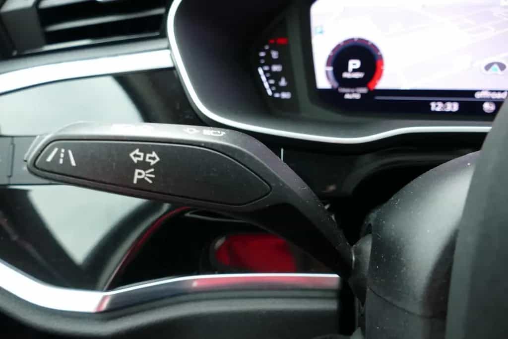 Audi Q3 35 1.5 TFSI advanced LED Navi Sitzheizung PDC 07/2020-photo-10