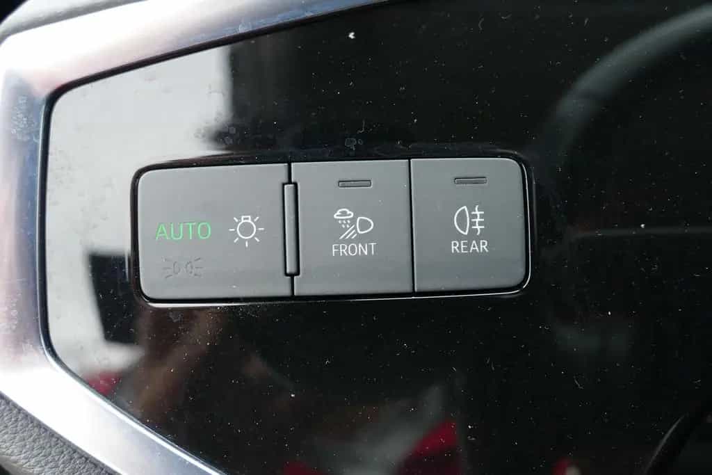 Audi Q3 35 1.5 TFSI advanced LED Navi Sitzheizung PDC 07/2020-photo-18