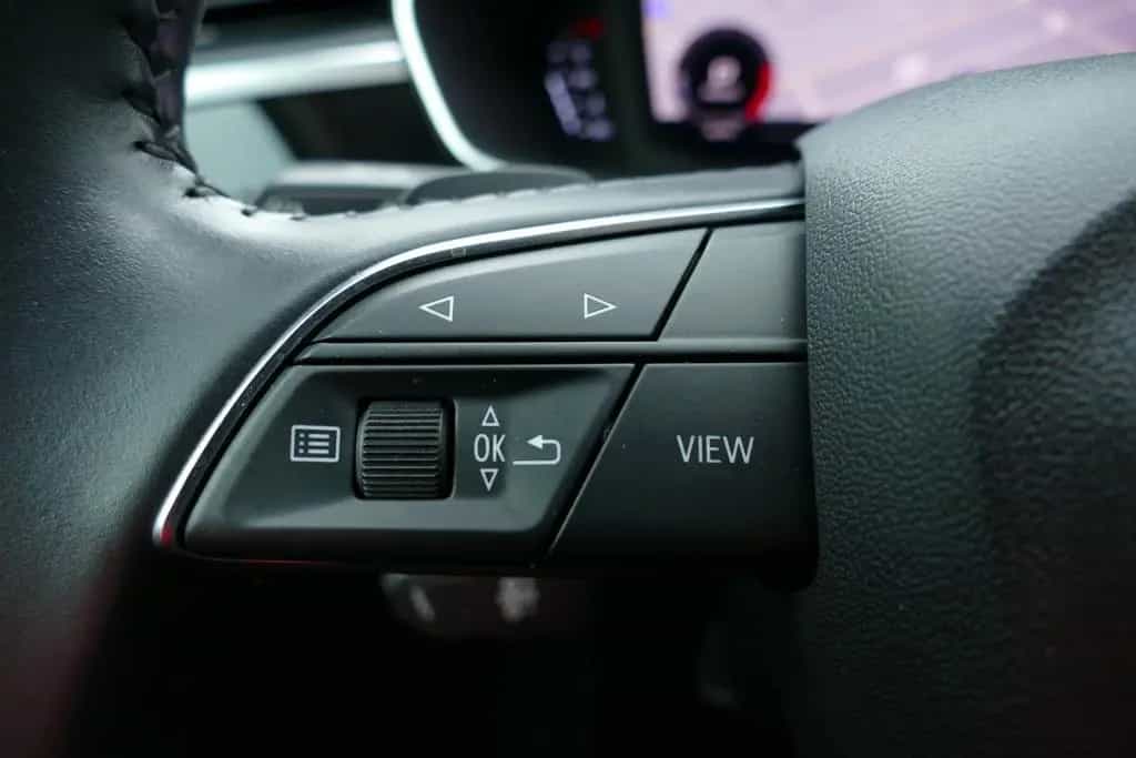 Audi Q3 35 1.5 TFSI advanced LED Navi Sitzheizung PDC 07/2020-photo-8