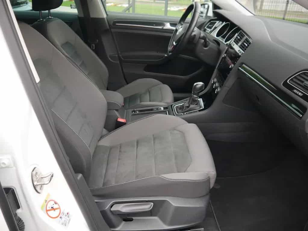 Volkswagen Golf VII Variant 1.5 TSI Highline LED Navi ACC 06/2018-photo-35