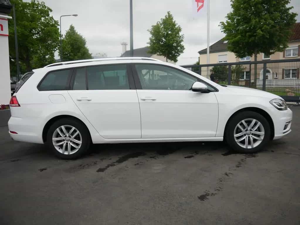 Volkswagen Golf VII Variant 1.5 TSI Highline LED Navi ACC 06/2018-photo-5