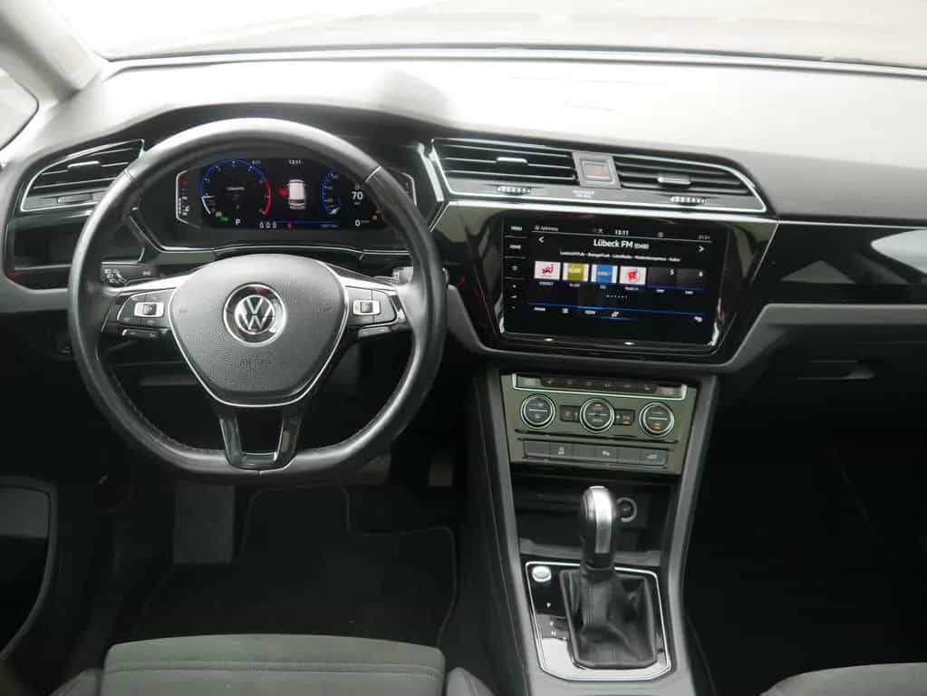 Volkswagen Touran 1.5 TSI Highline LED Navi ACC Sitzheizung 12/2020-photo-11