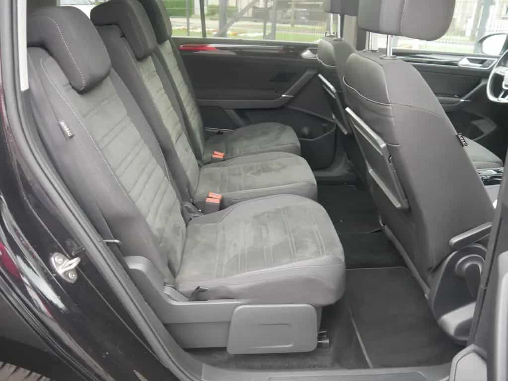 Volkswagen Touran 1.5 TSI Highline LED Navi ACC Sitzheizung 12/2020-photo-36