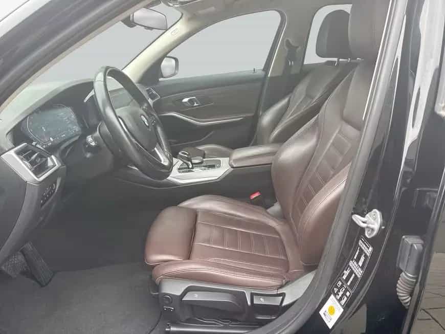 BMW 320 d Touring xDrive Aut. Advantage *HuD*PDC*AHK* 12/2020-photo-10