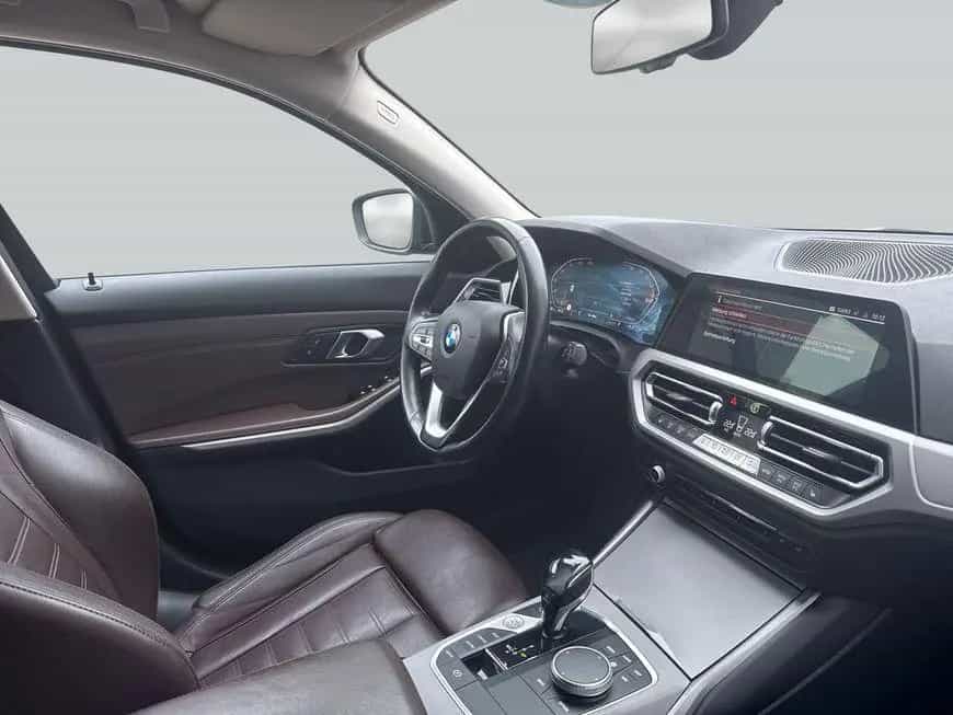 BMW 320 d Touring xDrive Aut. Advantage *HuD*PDC*AHK* 12/2020-photo-16