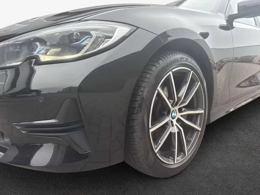 BMW 320 d Touring xDrive Aut. Advantage *HuD*PDC*AHK* 12/2020-photo-6