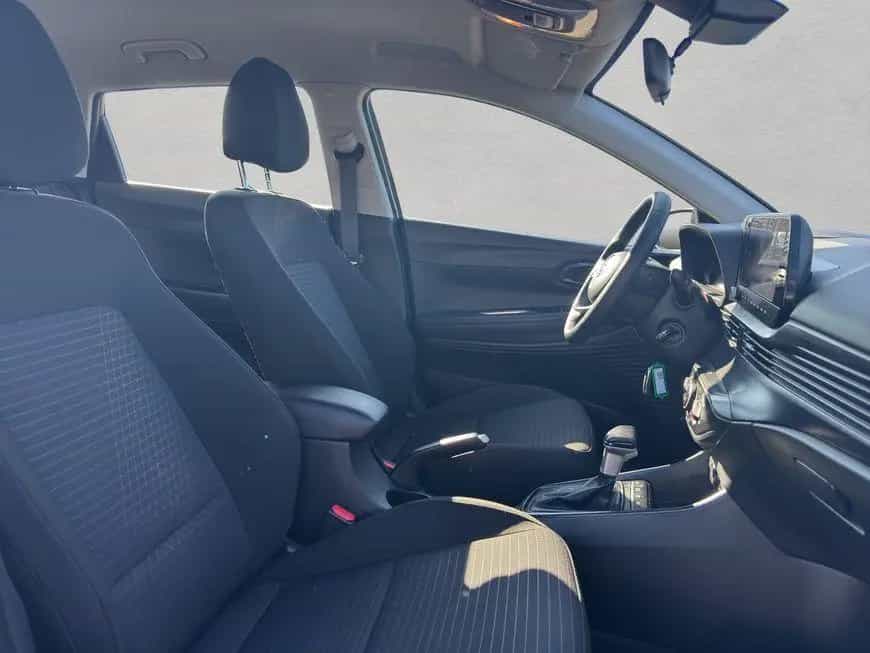 Hyundai i20 1.0 T-GDI 48V-Hybrid DCT Trend 08/2023-photo-12