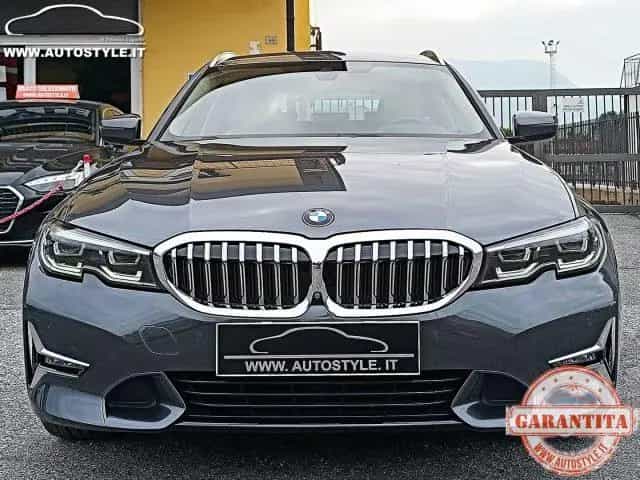 BMW 320 d Touring LUXURY STEPTRONIC/Automatica 1 09/2019-photo-3