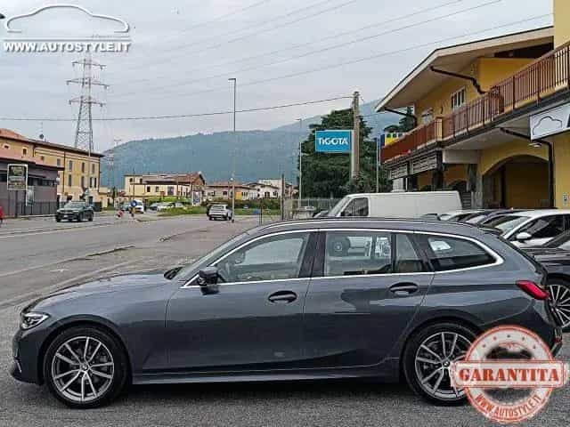 BMW 320 d Touring LUXURY STEPTRONIC/Automatica 1 09/2019-photo-5