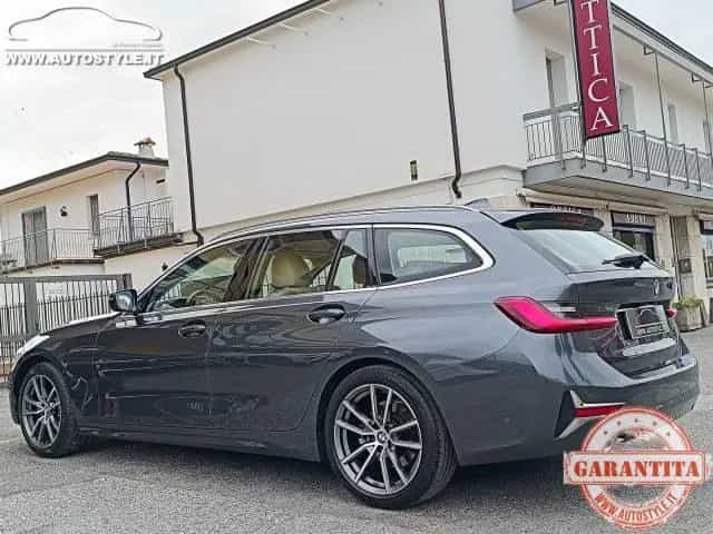 BMW 320 d Touring LUXURY STEPTRONIC/Automatica 1 09/2019-photo-9