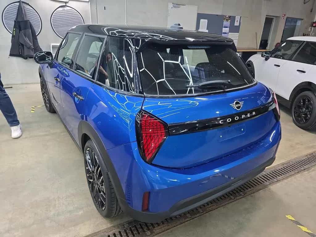 MINI Cooper C 5-Türer 04/2025-photo-12