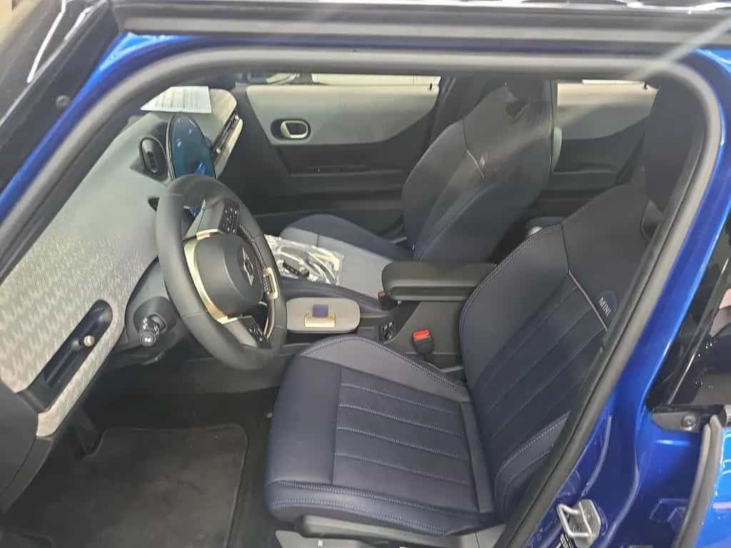 MINI Cooper C 5-Türer 04/2025-photo-18