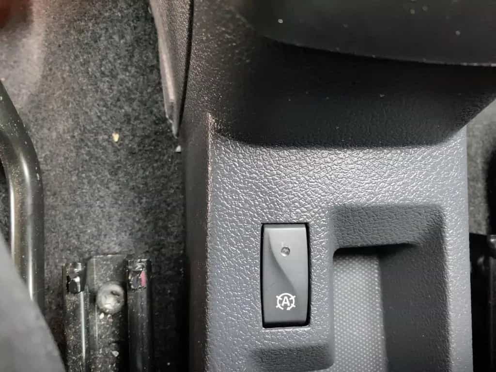 Dacia Lodgy 1.3 TCe 130 GPF Comfort CAM*SHZ*PDC*Kam. 12/2020-photo-15