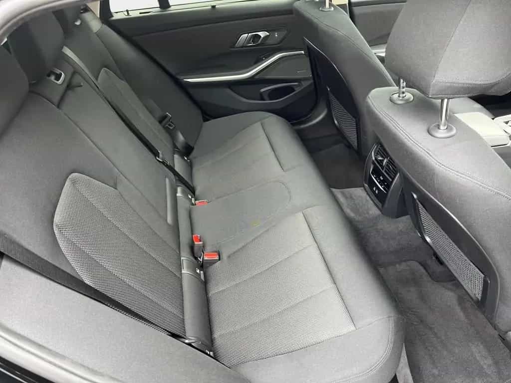 BMW 320 d Touring xDrive Aut. ACC+AHK+Inno+Pano+H/K 05/2023-photo-13