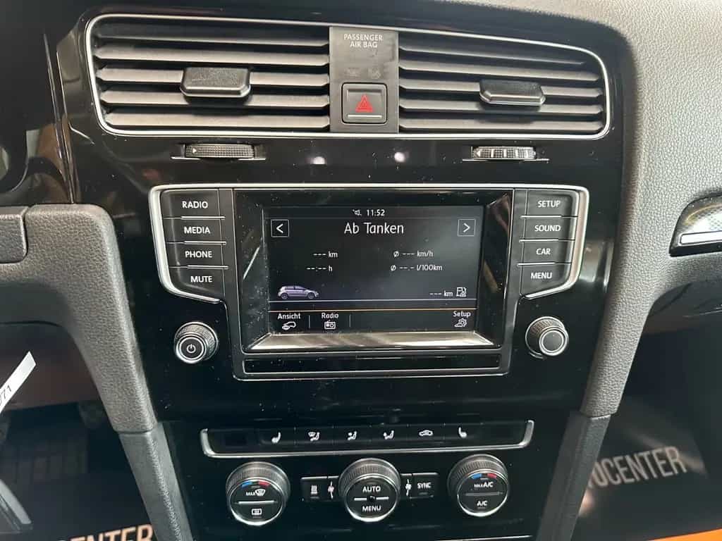 Volkswagen Golf *SPORT-Fahrwerk*Tempo*Keyless*MassageSitze* 03/2015-photo-10