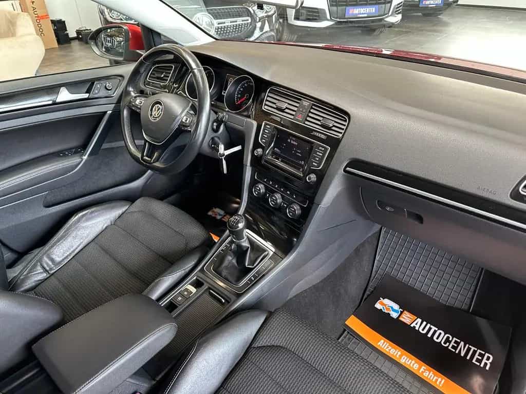Volkswagen Golf *SPORT-Fahrwerk*Tempo*Keyless*MassageSitze* 03/2015-photo-34