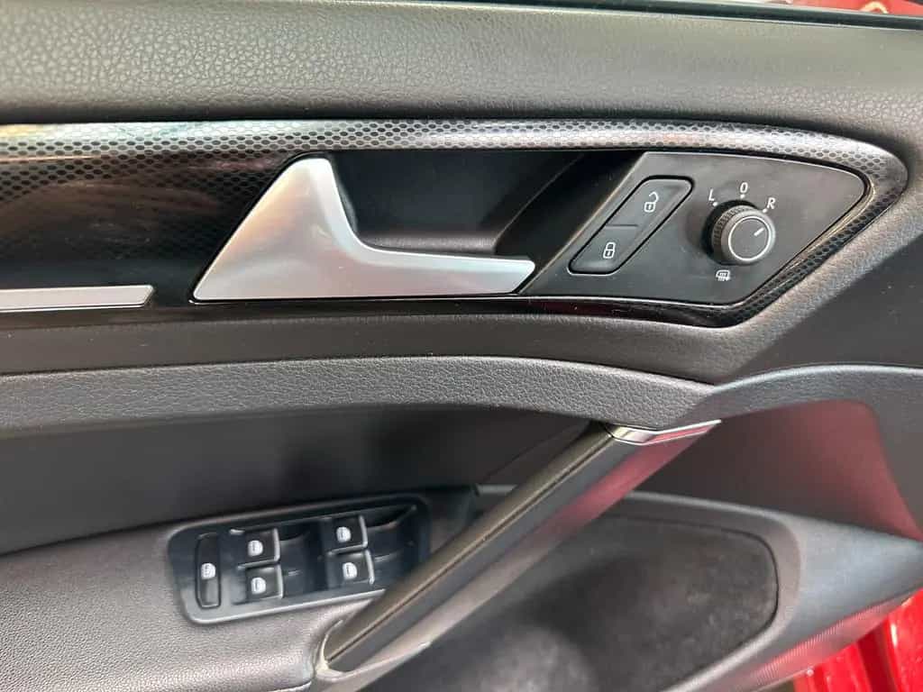 Volkswagen Golf *SPORT-Fahrwerk*Tempo*Keyless*MassageSitze* 03/2015-photo-41