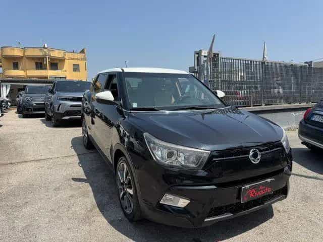 Ssangyong Tivoli SSANGYONG Tivoli 1.6d 2WD Dream Automatica 11/2015-photo-3