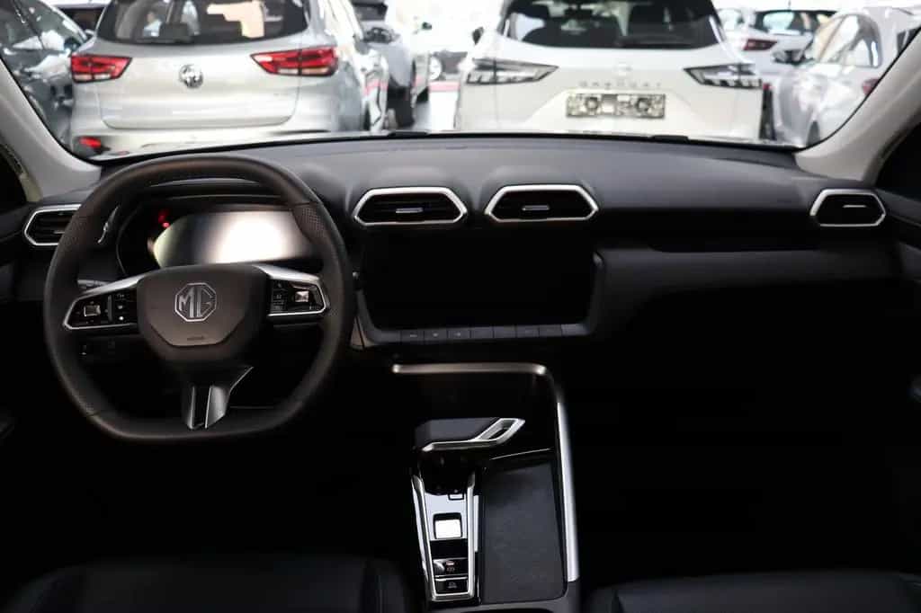 MG ZS 1.5 Hybrid+ Luxury 360°Navi,Totwinkel SOFORT 11/2025-photo-6
