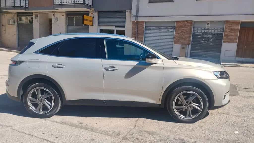 DS Automobiles DS7 (Crossback) DS 7 1.5 HDi OPERA 12/2021-photo-2
