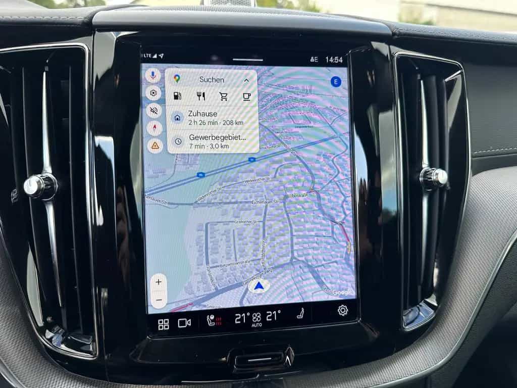 Volvo XC60 Ultimate Dark AWD Leder HuD Pano B&W 360° 08/2022-photo-13