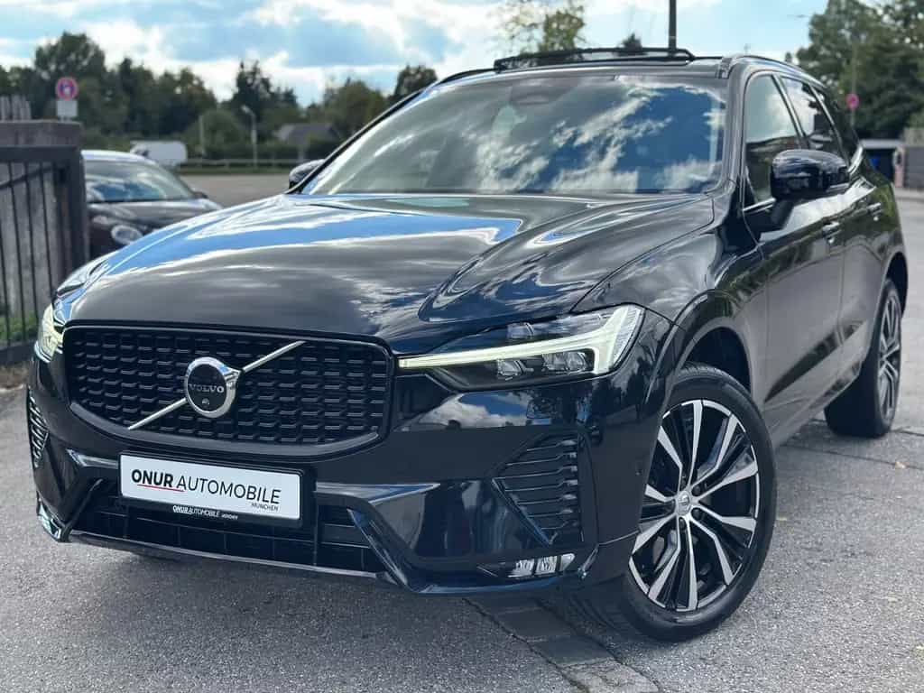 Volvo XC60 Ultimate Dark AWD Leder HuD Pano B&W 360° 08/2022-photo-2