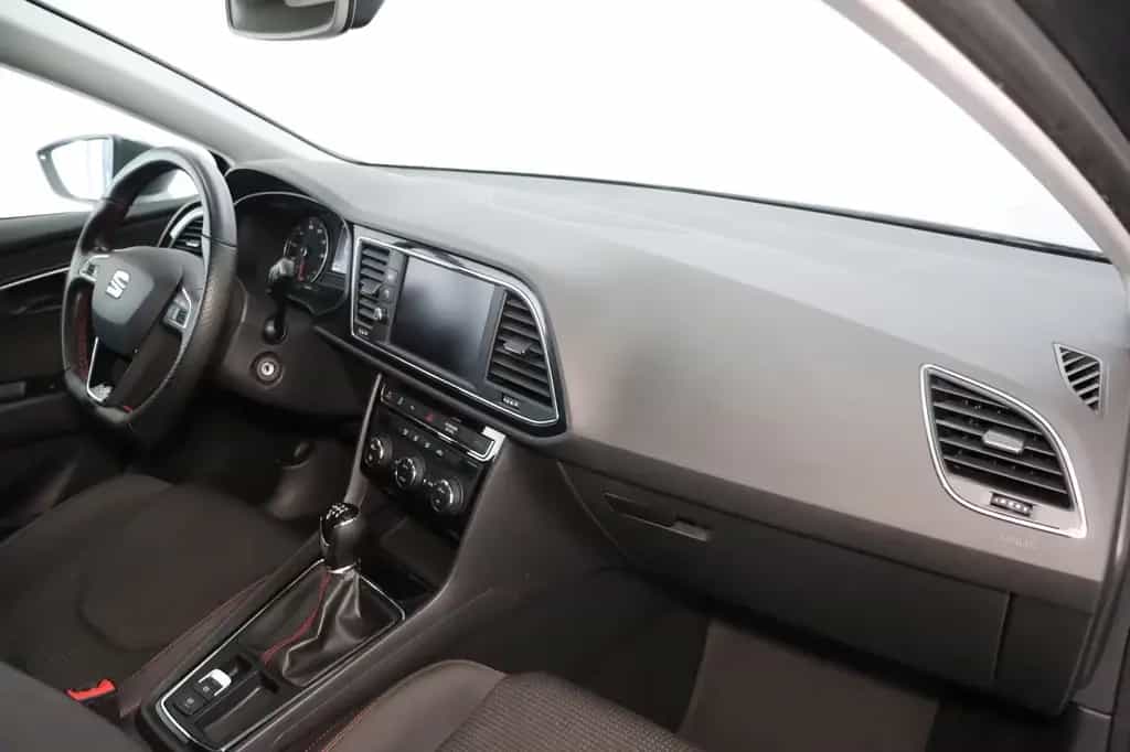 Seat Leon ST 1.4 FR LE 1. Hand * LED * Navi 01/2018-photo-13