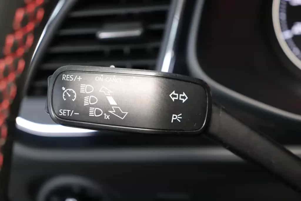 Seat Leon ST 1.4 FR LE 1. Hand * LED * Navi 01/2018-photo-19