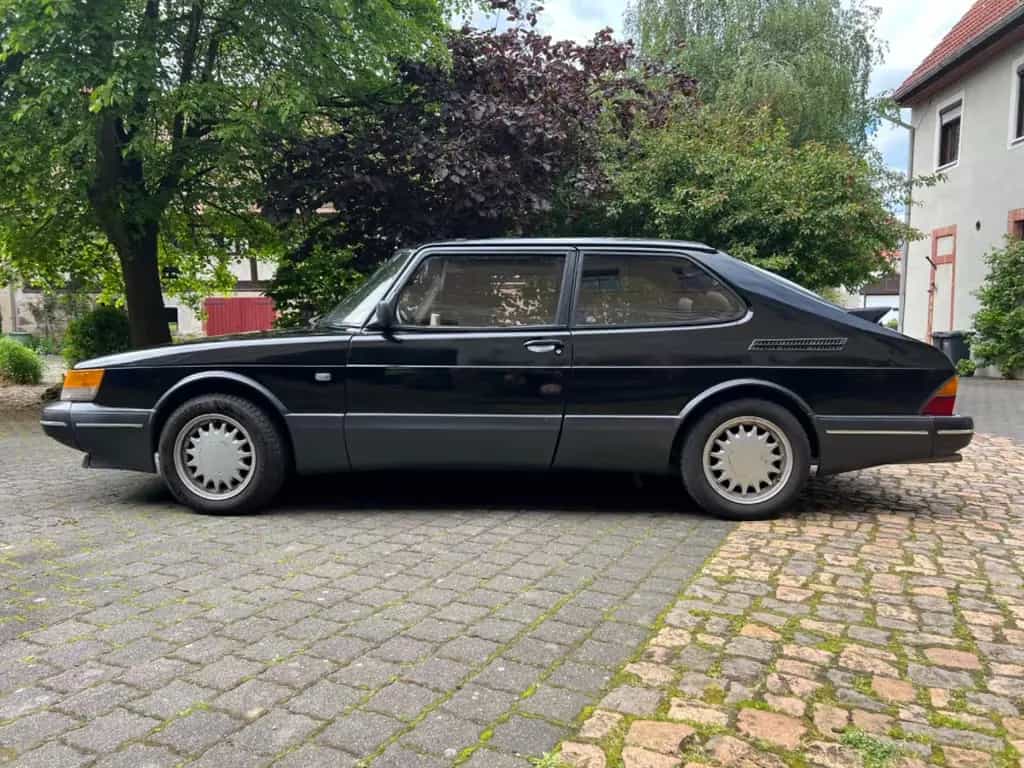 Saab 900 Turbo T16 Aero SSD schwarz 03/1990-photo-4