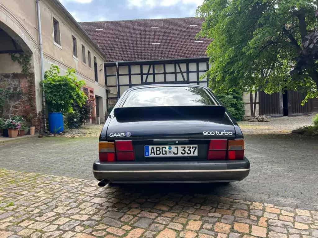Saab 900 Turbo T16 Aero SSD schwarz 03/1990-photo-6