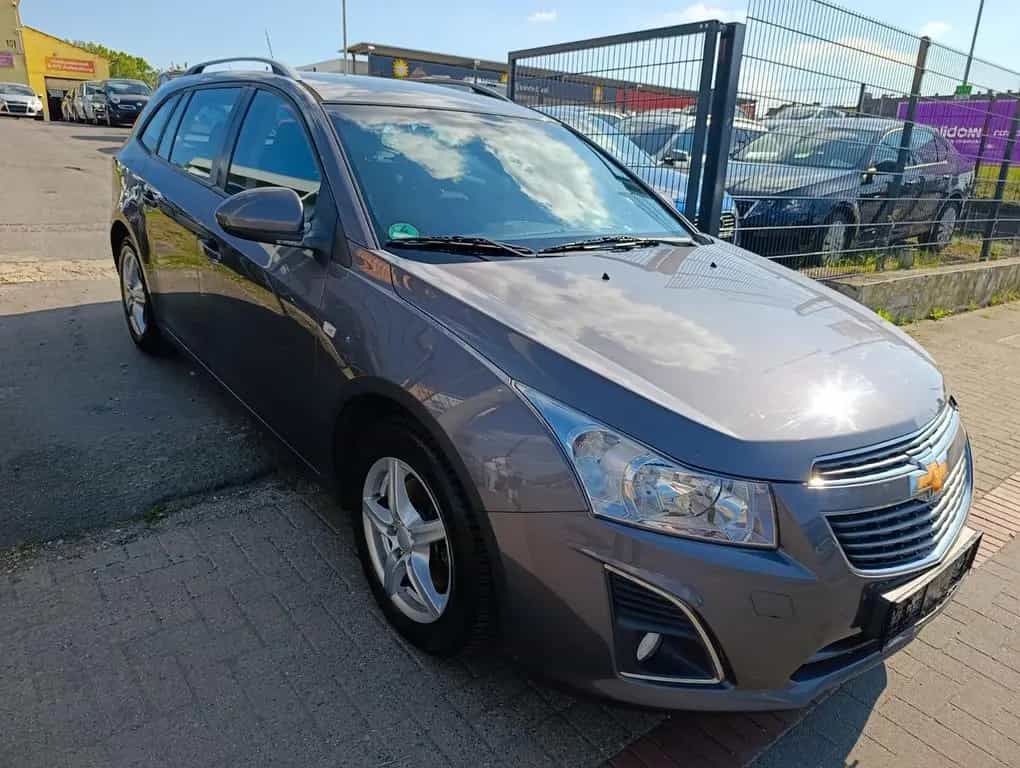 Chevrolet Cruze Station Wagon LT+89TKM*NAVI*KAMERA*AHK*TPM 07/2013-photo-11