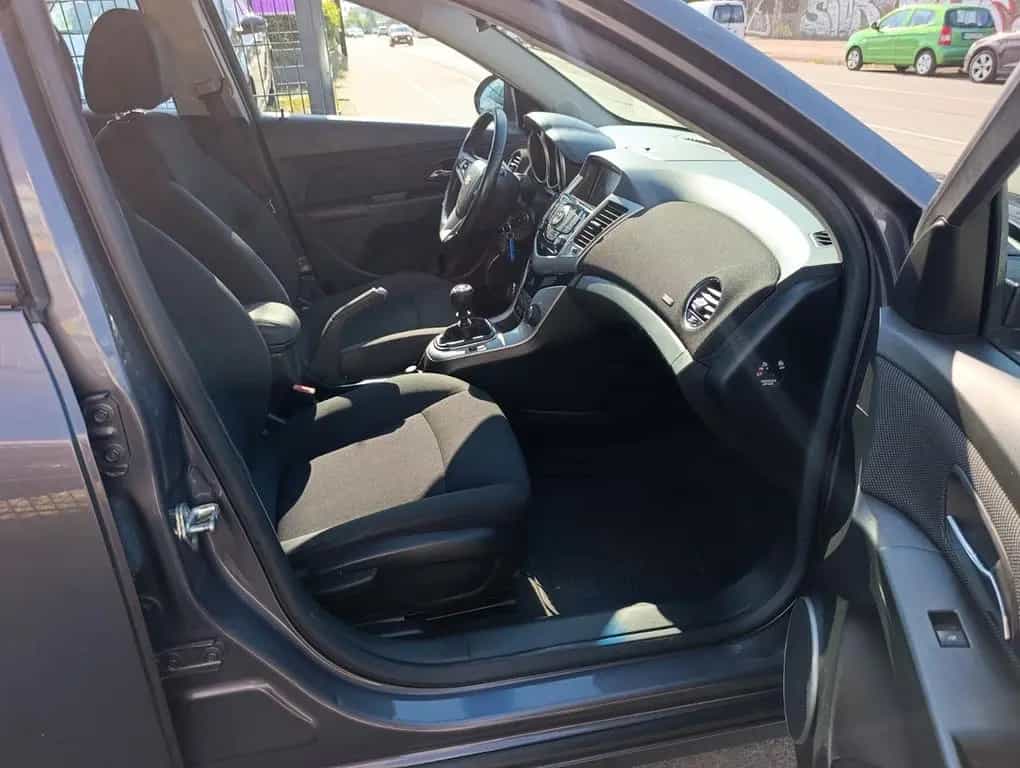 Chevrolet Cruze Station Wagon LT+89TKM*NAVI*KAMERA*AHK*TPM 07/2013-photo-38