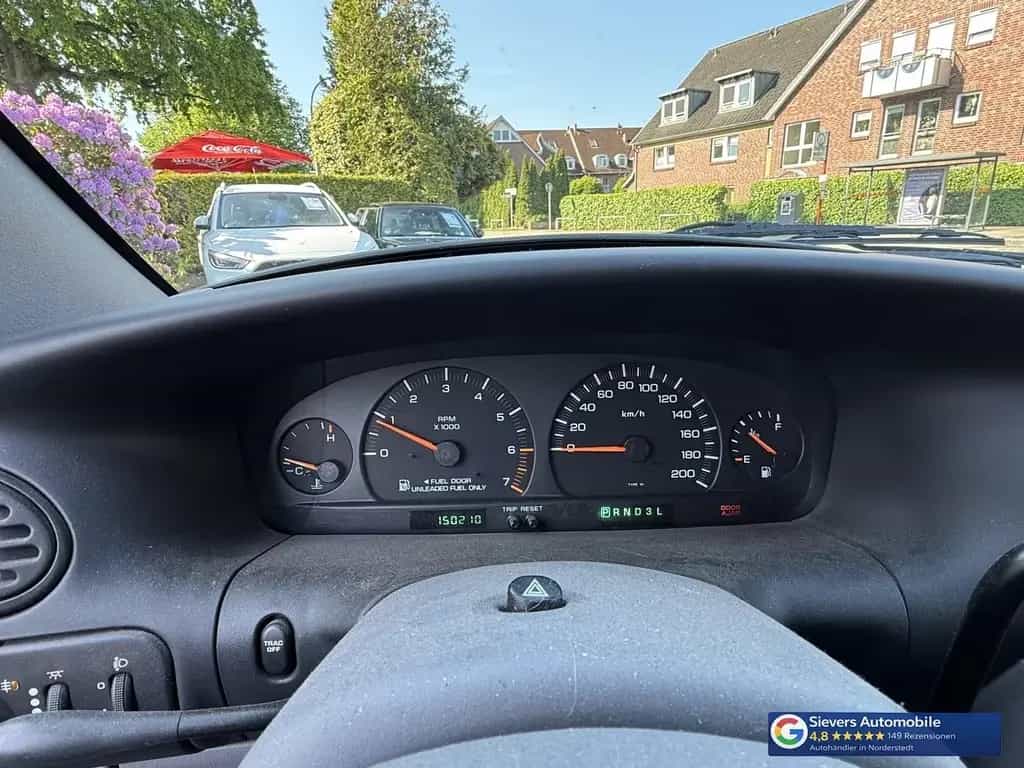Chrysler Voyager 3.3 LE Automatik 6 Sitzer Klima 2.Hand e 03/2001-photo-10