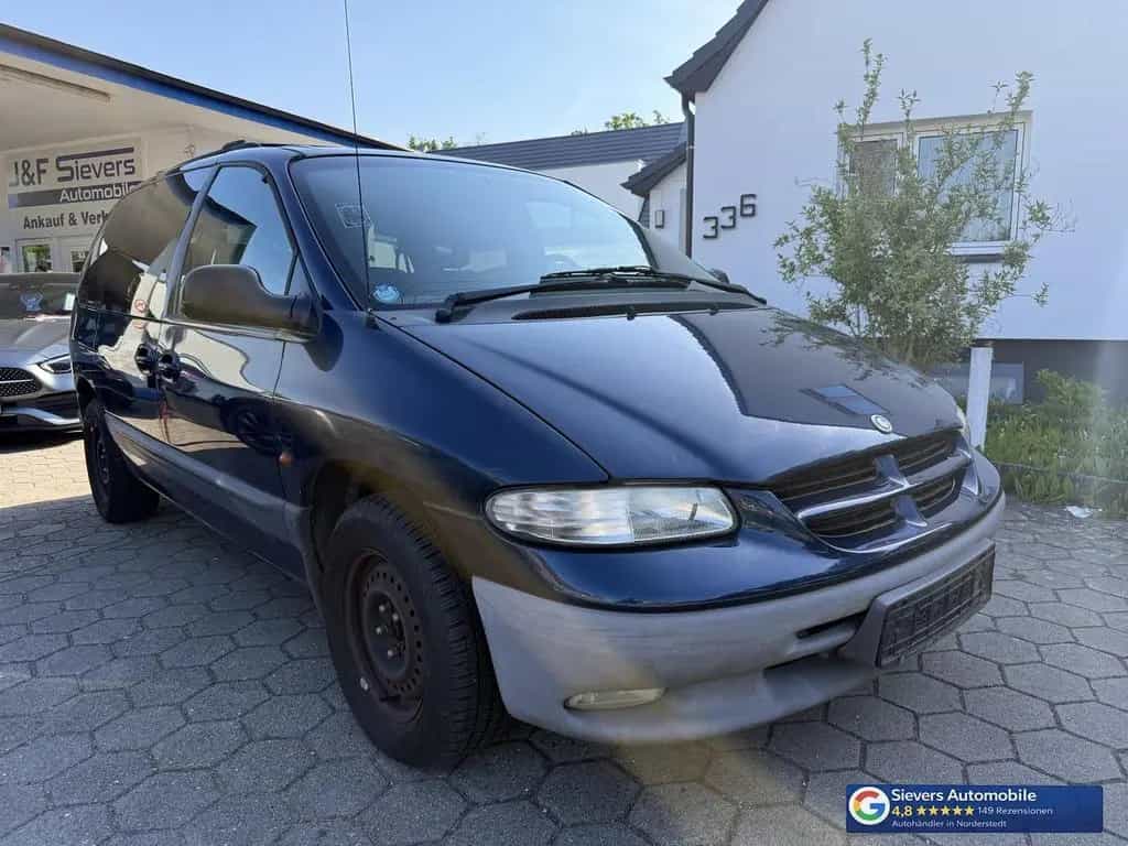 Chrysler Voyager 3.3 LE Automatik 6 Sitzer Klima 2.Hand e 03/2001-photo-3
