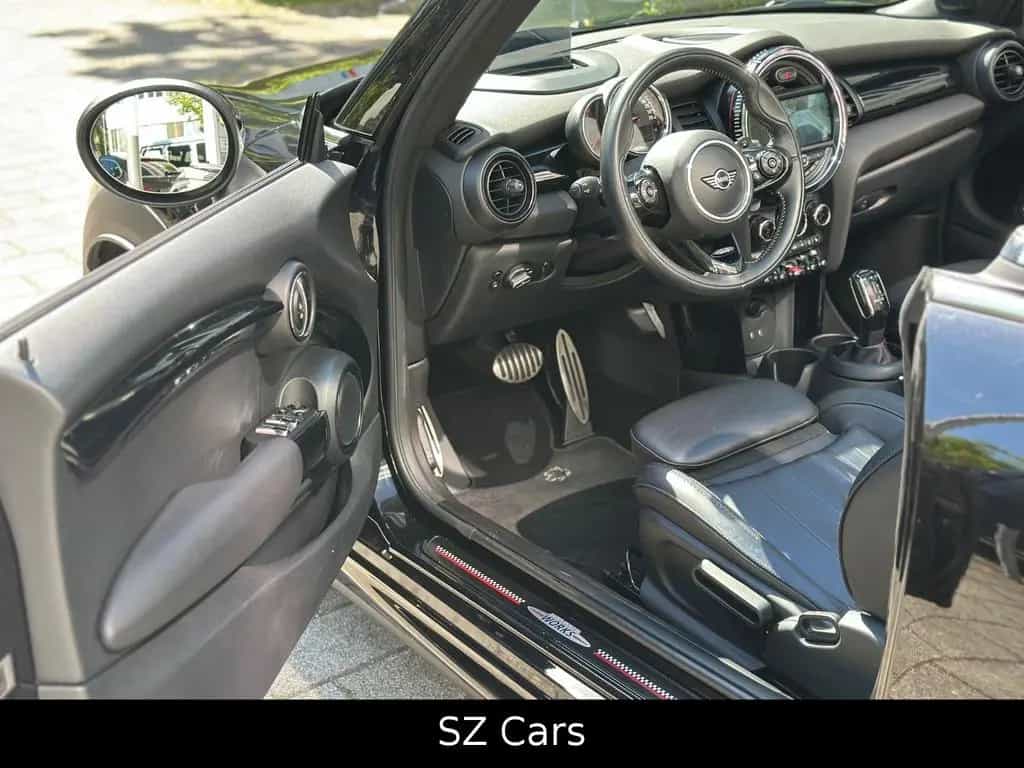 MINI John Cooper Works JOHN_COOPER_WORKS Cabrio*Head-up*1 HAND* 04/2018-photo-15