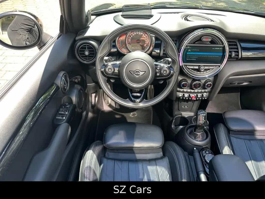MINI John Cooper Works JOHN_COOPER_WORKS Cabrio*Head-up*1 HAND* 04/2018-photo-19